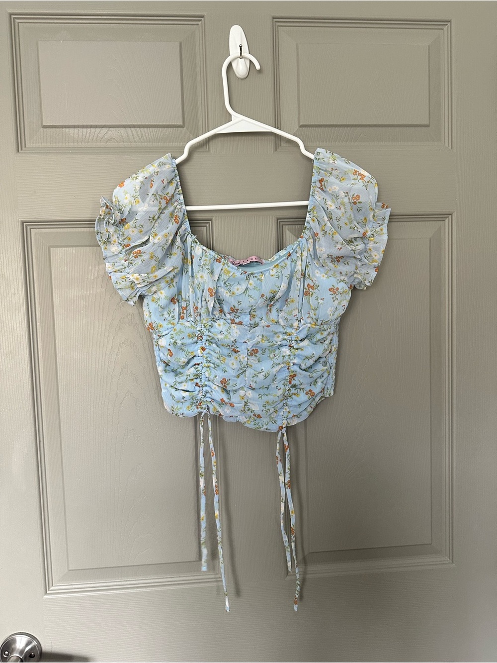 Crave Fame Light Blue Floral Puff Sleeve Crop Top